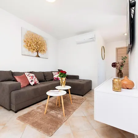 Vecchio Mulino By Rent Istria アパート ベール